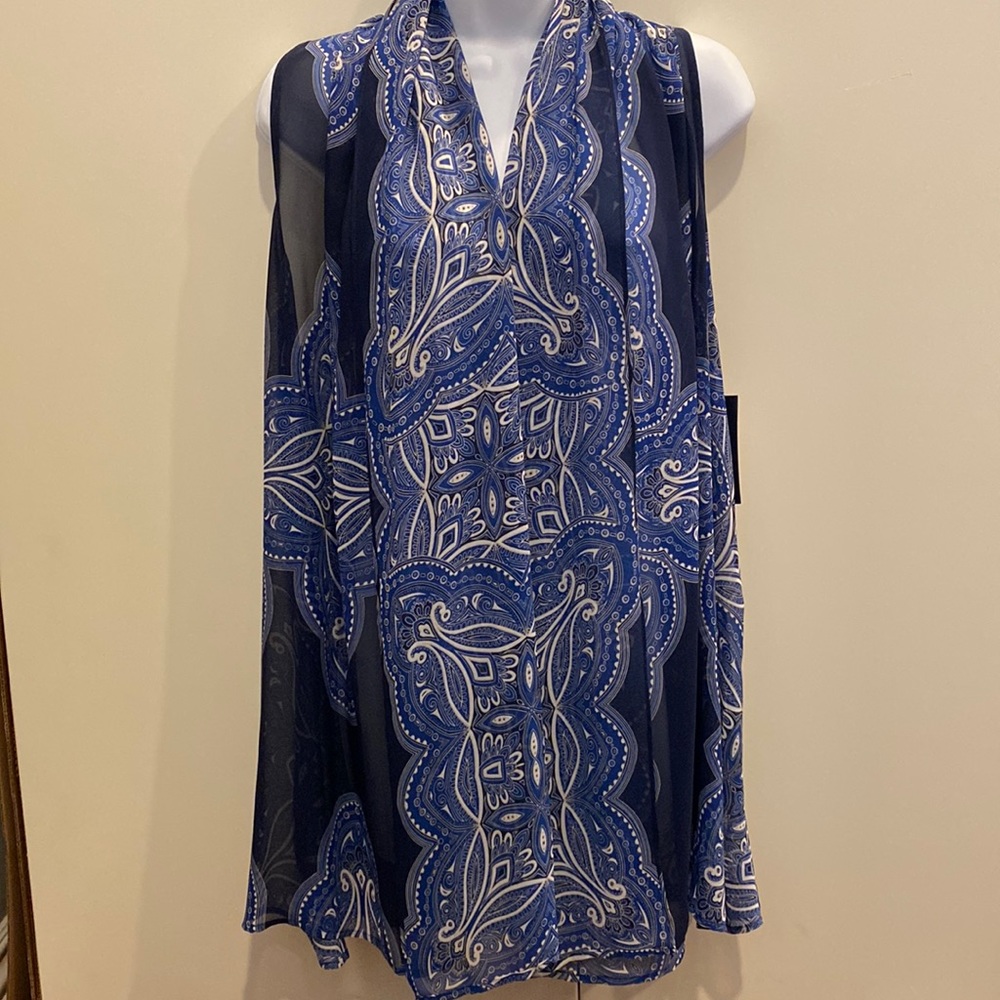INC size 10 long blue sleeveless shawl with black, white, blue designs